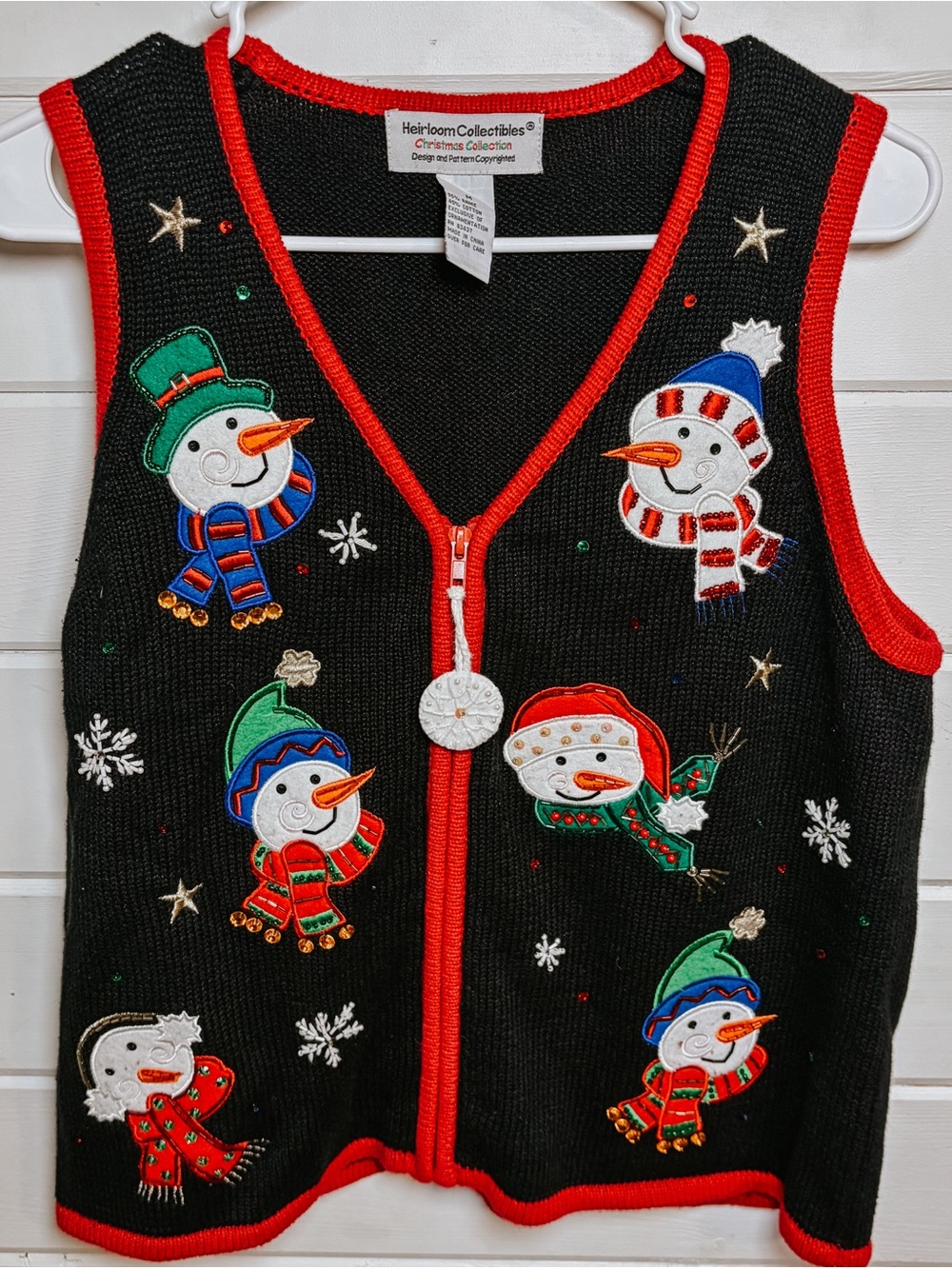 Vintage Knit Christmas Sweater Vest | Heirloom Collectibles | Medium